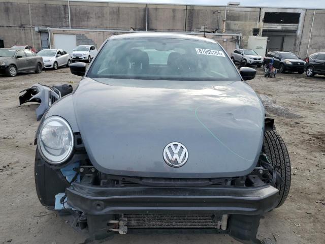 VIN 3VWFD7ATXJM709532 2018 VOLKSWAGEN BEETLE no.5