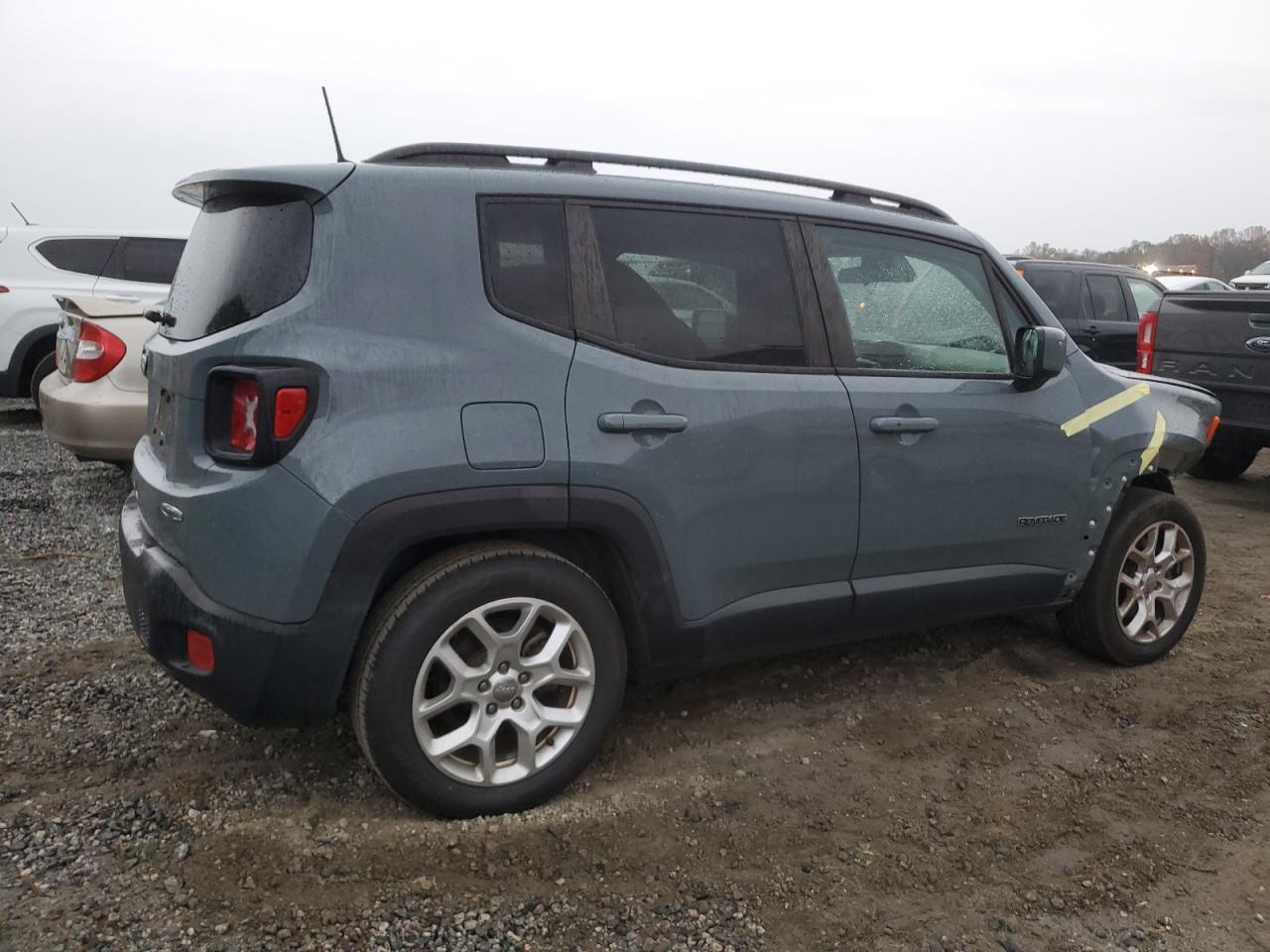 Lot #2979218012 2018 JEEP RENEGADE L