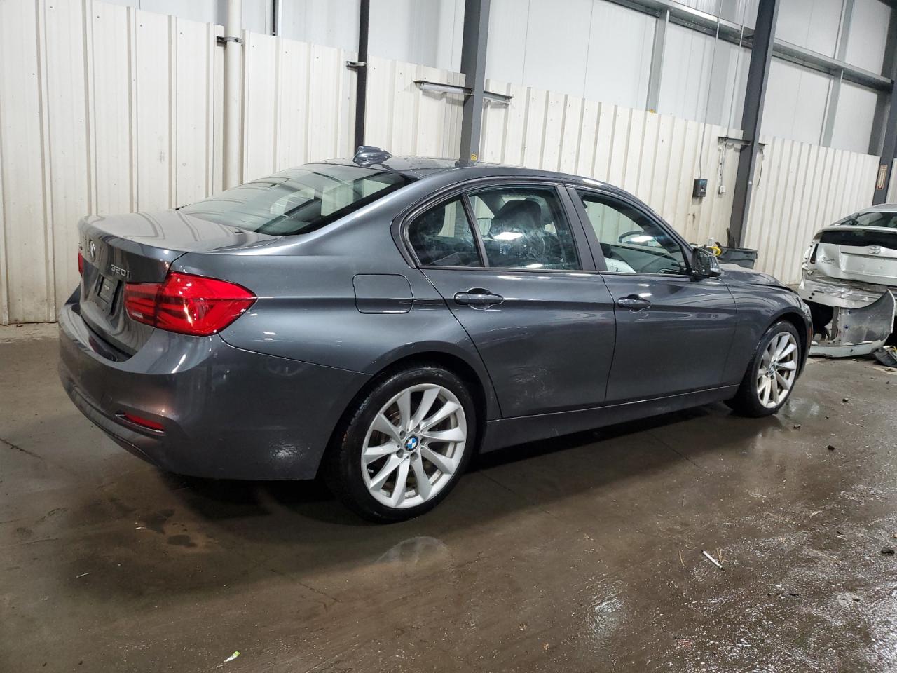 Lot #2986762180 2018 BMW 320 XI