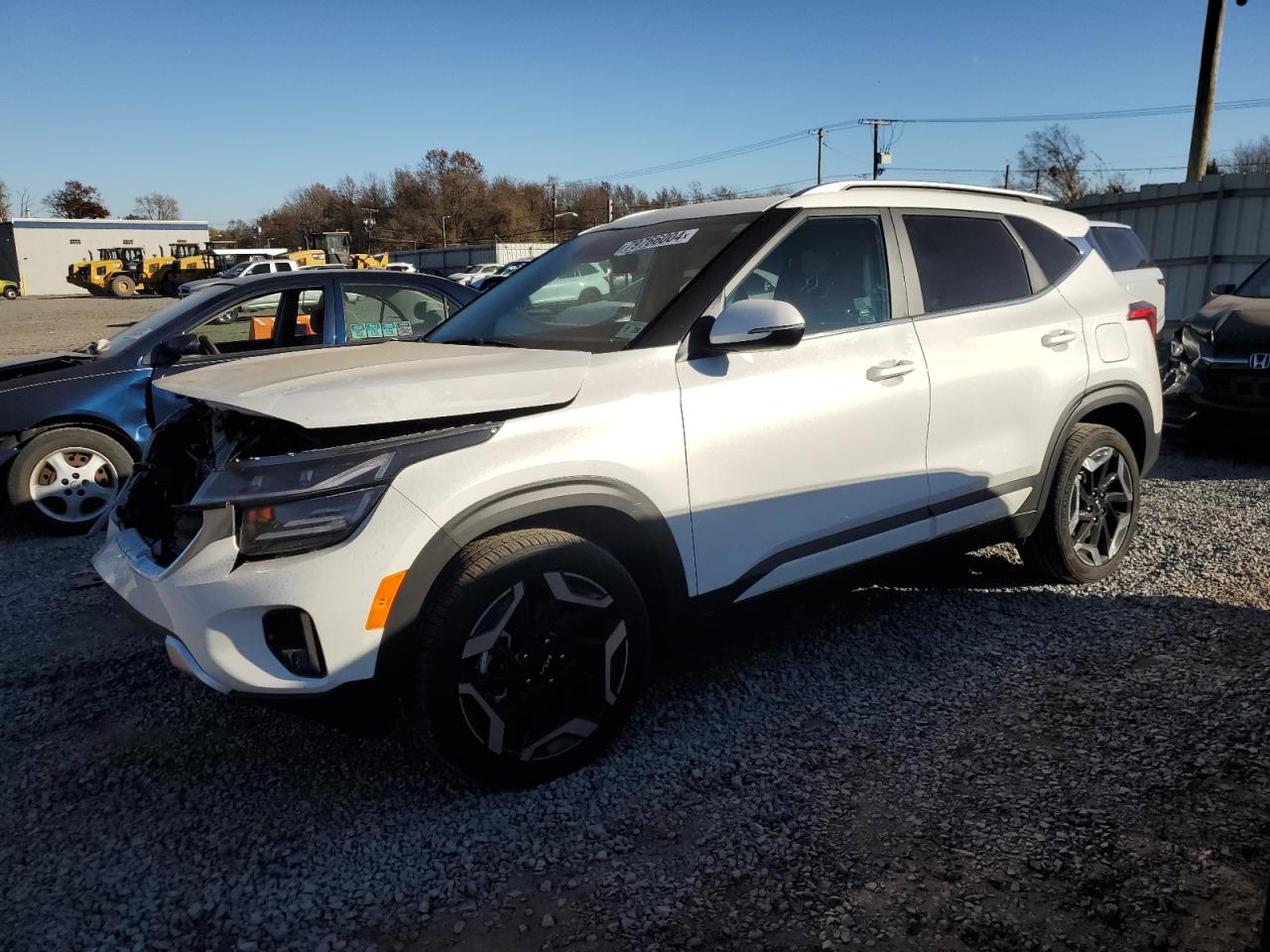  Salvage Kia Seltos