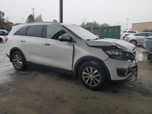 2016 KIA SORENTO LX - 5XYPG4A37GG118710