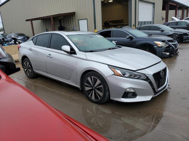 Vin: 1n4bl4ev2kc127142, lot: 79407124, nissan altima sl 20194