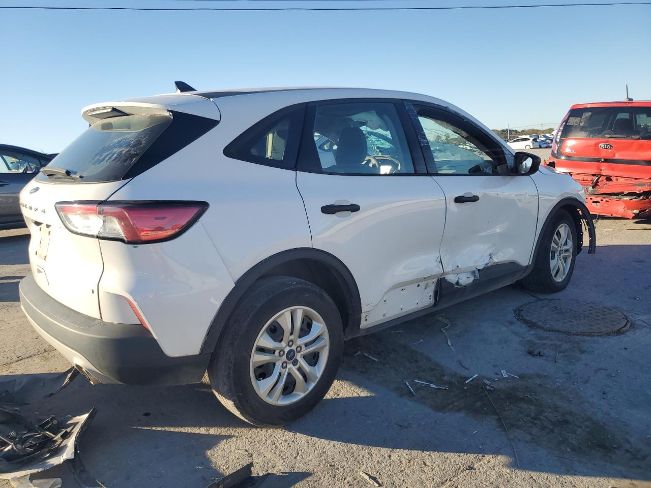 Lot #2988970527 2020 FORD ESCAPE S