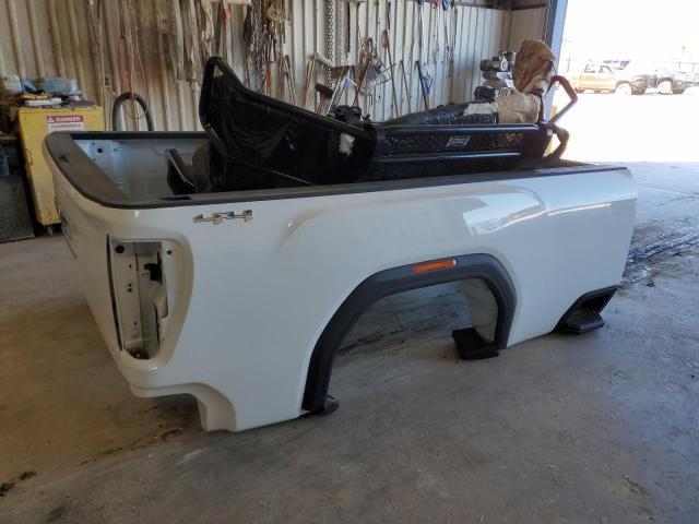 2021 CHEVROLET GMC WHITE BS81965304