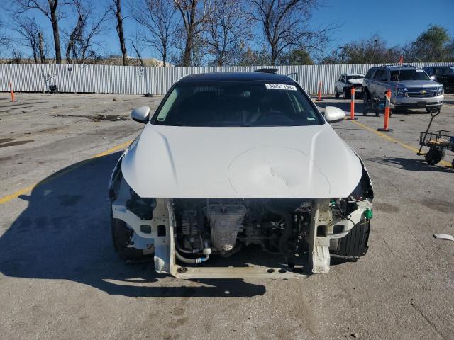 2017 KIA CADENZA PR - KNALC4J13H5089240