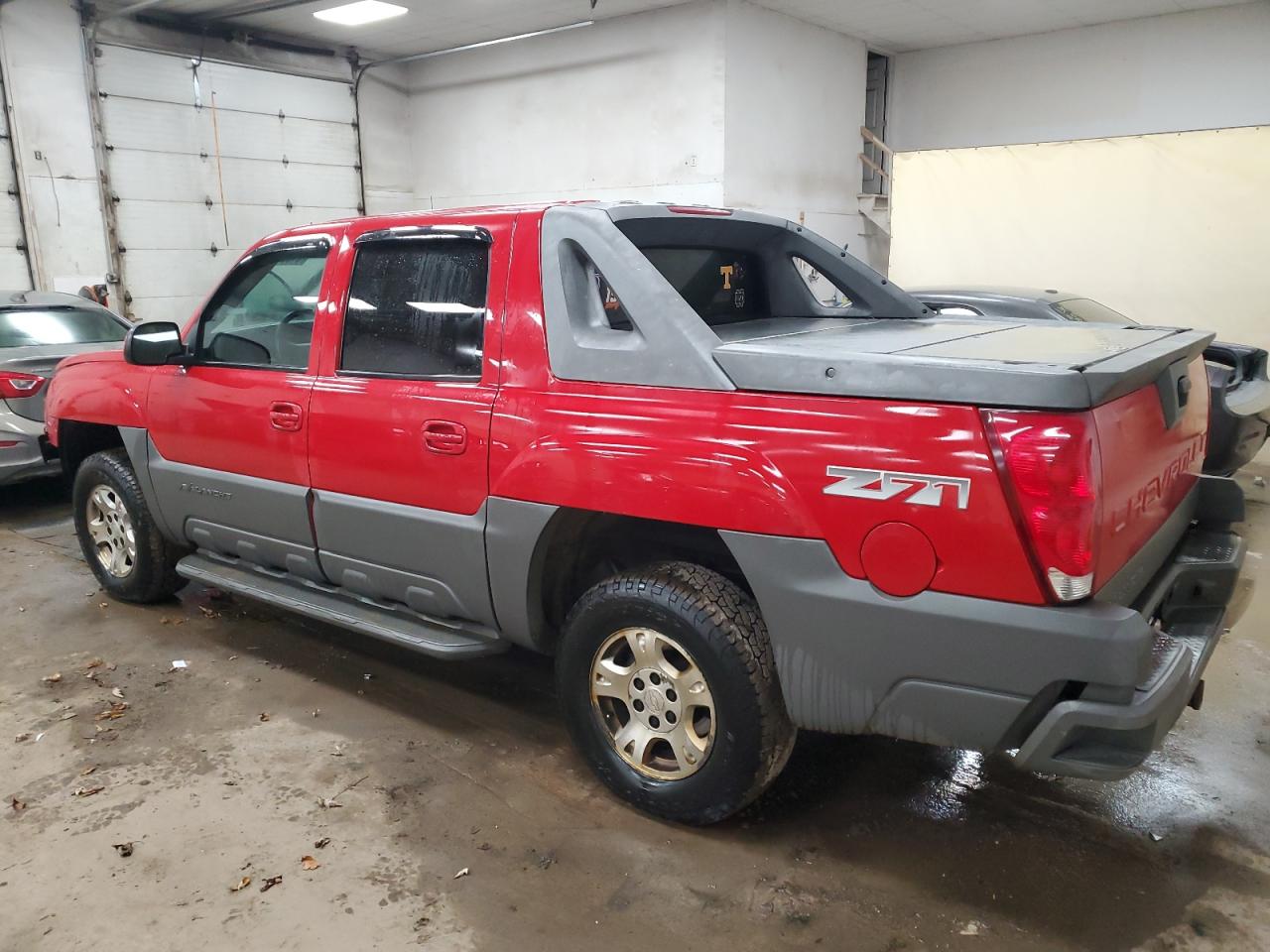 Lot #3024944390 2002 CHEVROLET AVALANCHE