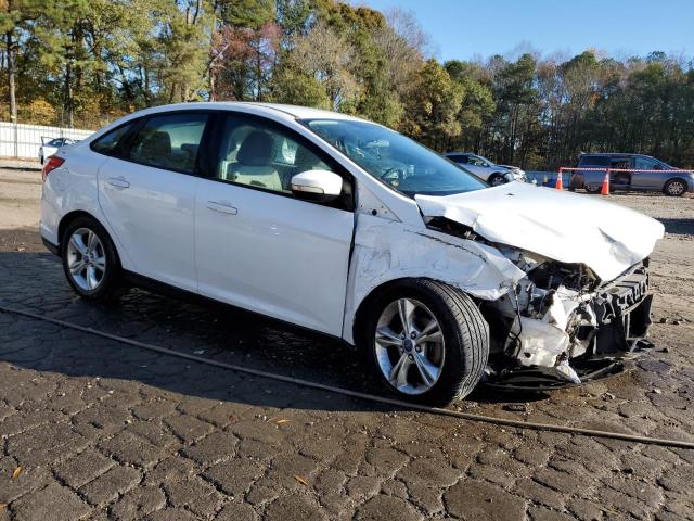 VIN 1FADP3F23EL205542 2014 FORD FOCUS no.4