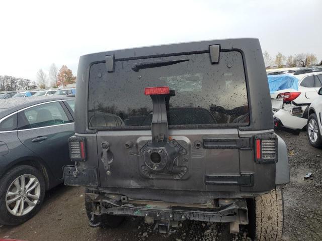 2016 JEEP WRANGLER U - 1C4BJWDG6GL302501