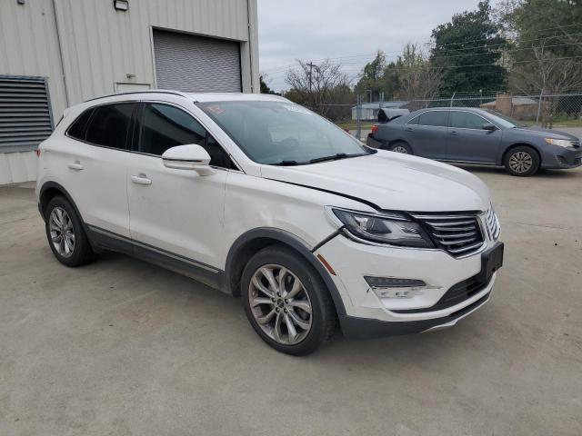 2017 LINCOLN MKC SELECT - 5LMCJ2D95HUL49392