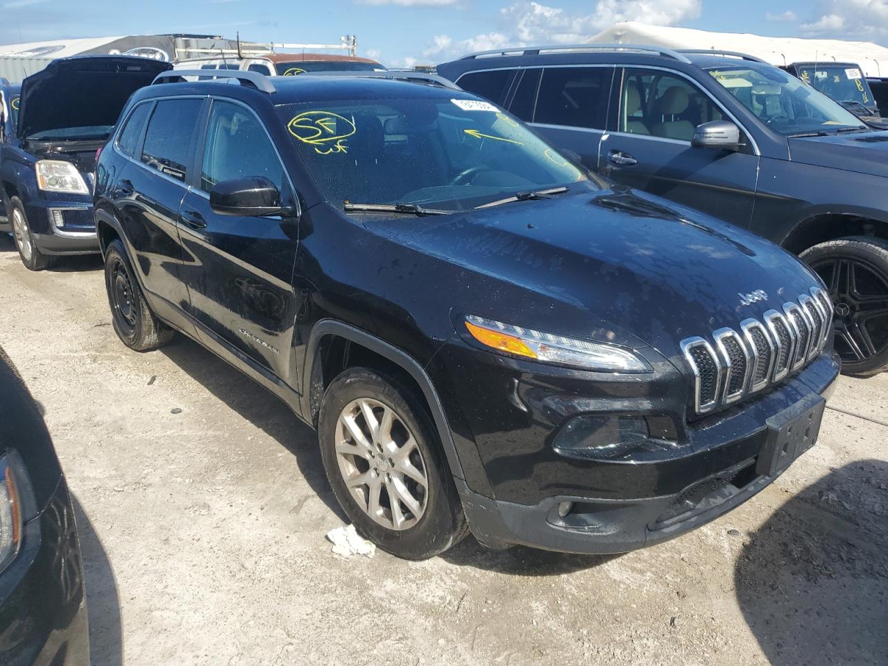 Lot #2989157967 2015 JEEP CHEROKEE L