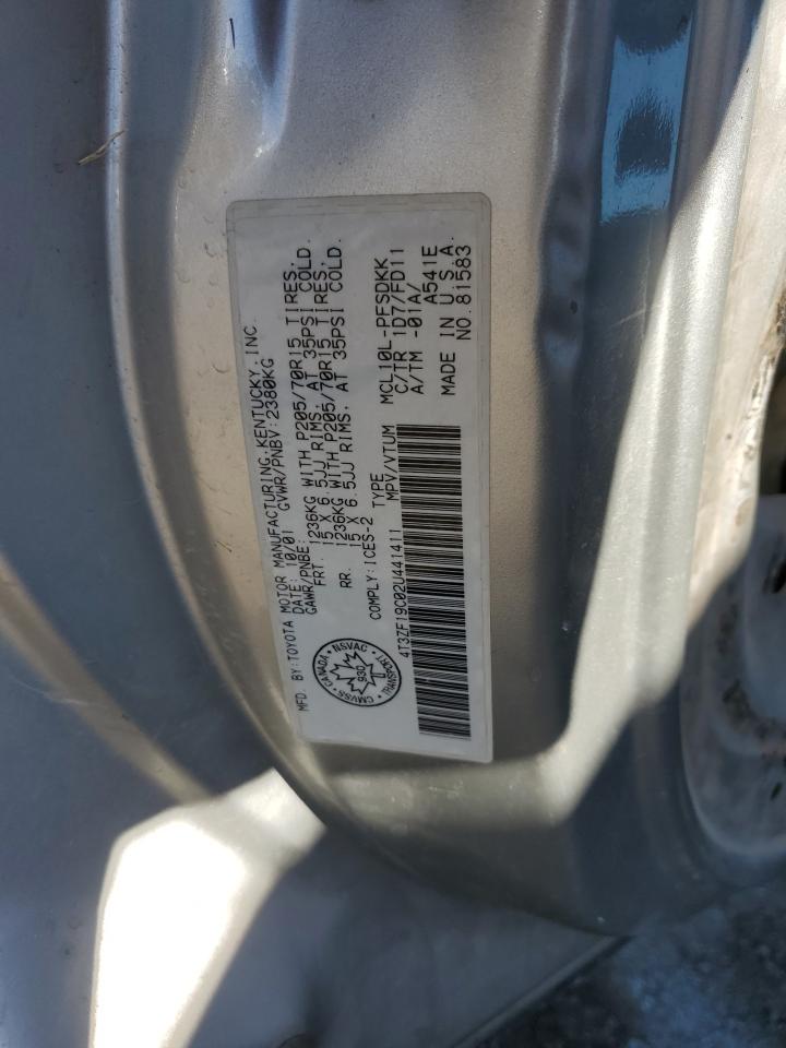 Lot #3020884738 2002 TOYOTA SIENNA CE