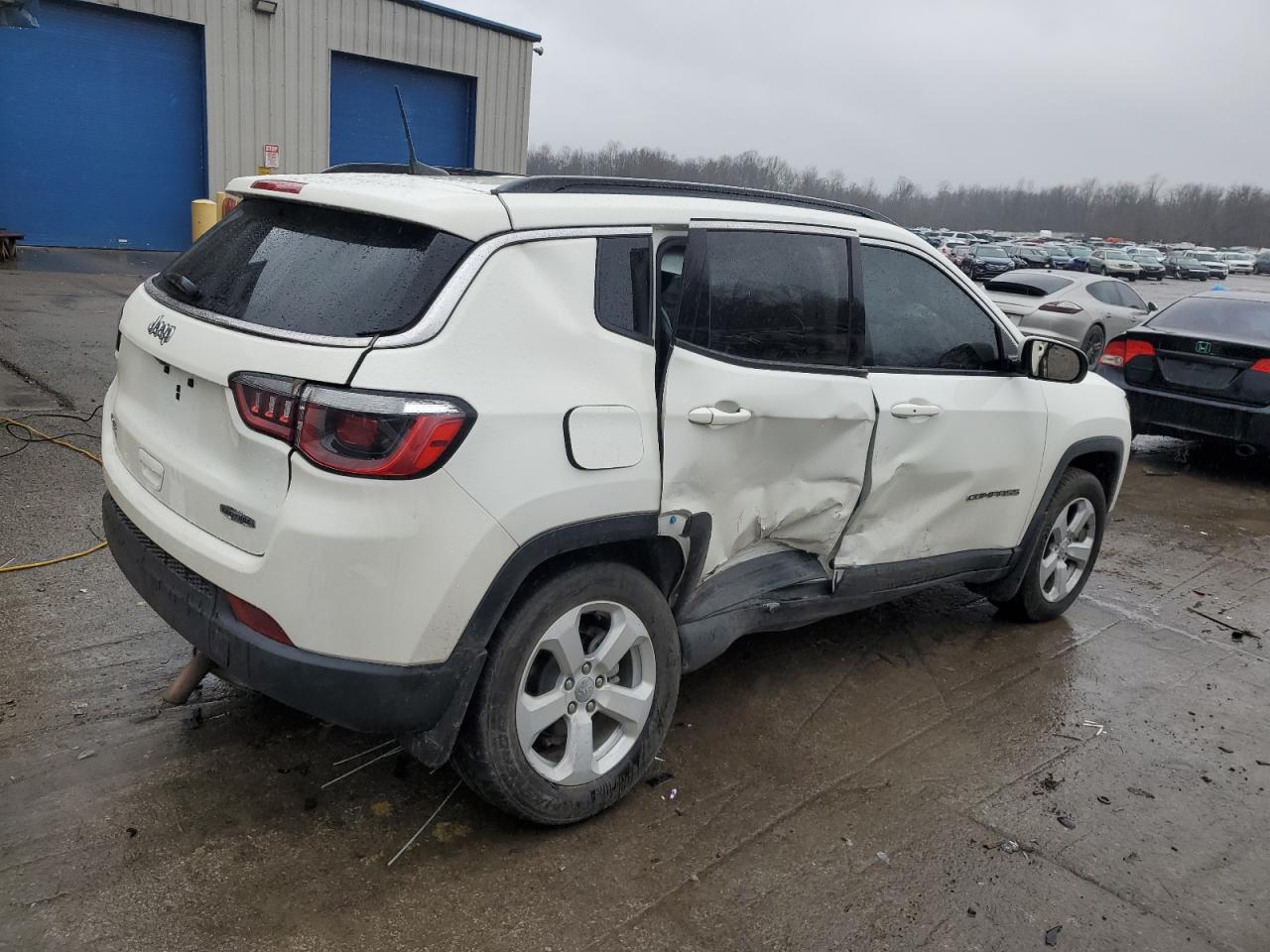 Lot #3028499939 2020 JEEP COMPASS LA