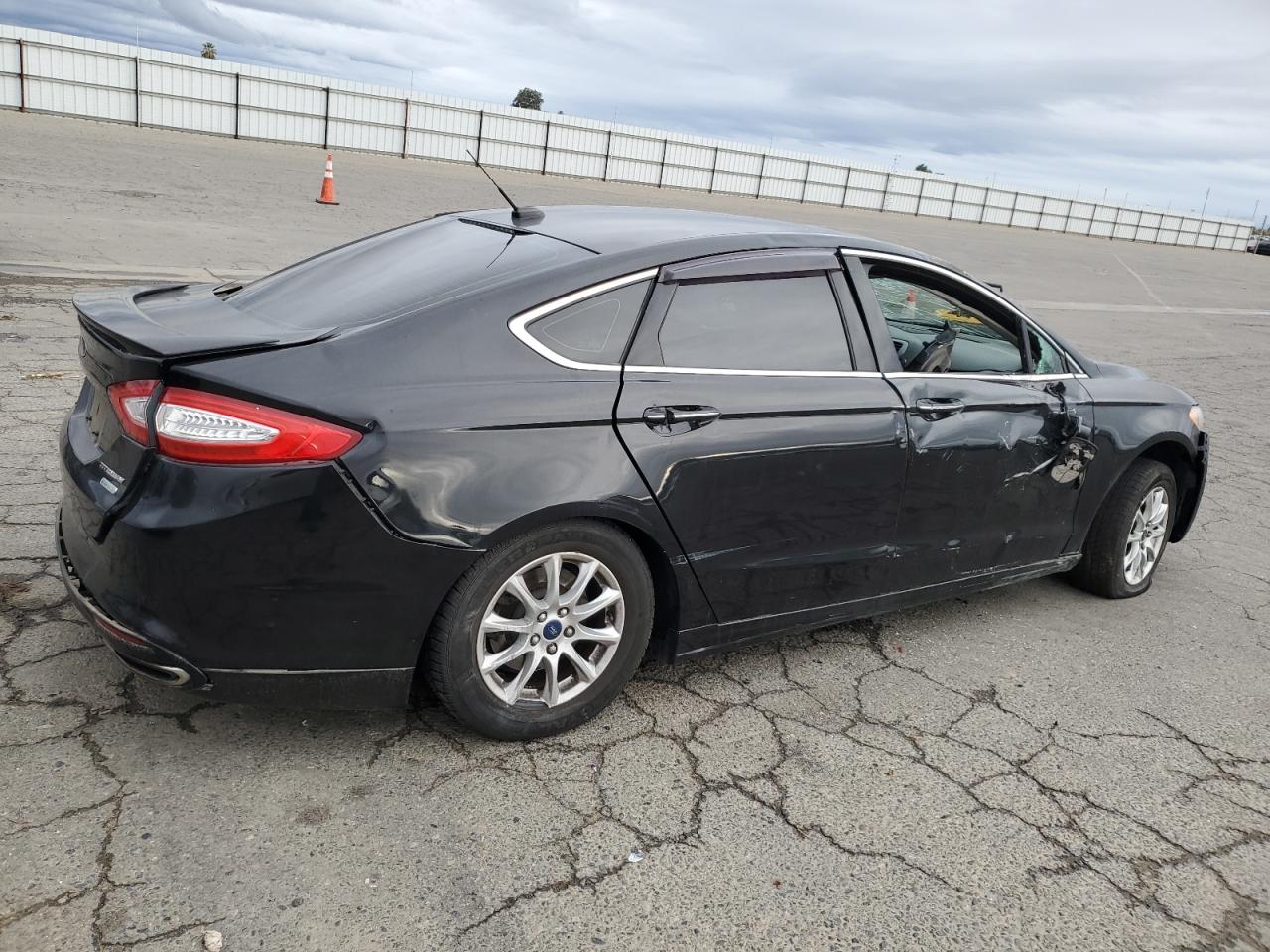 Lot #3029325693 2014 FORD FUSION TIT