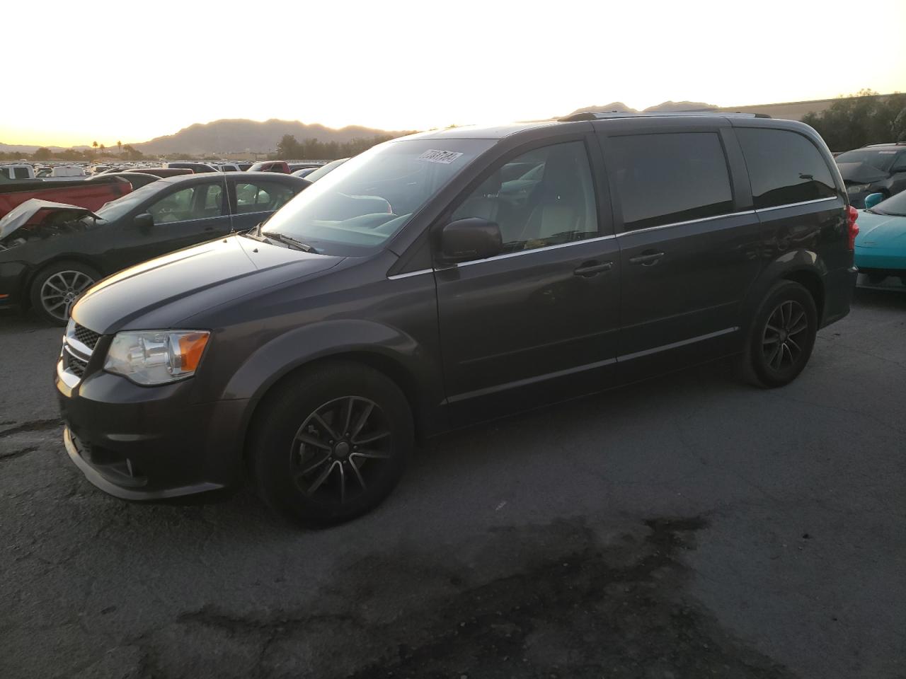  Salvage Dodge Caravan