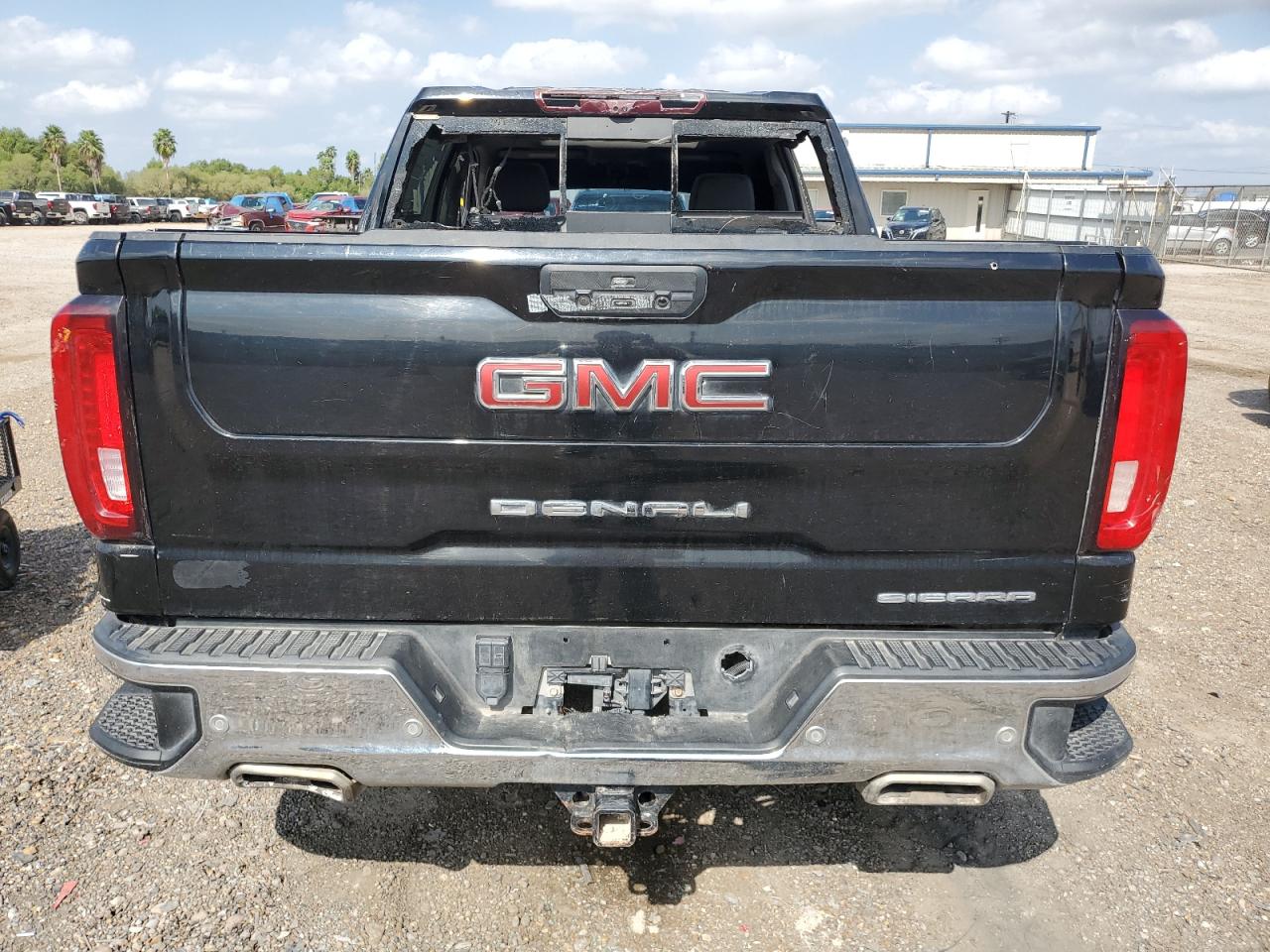GMC SIERRA K1500 DENALI