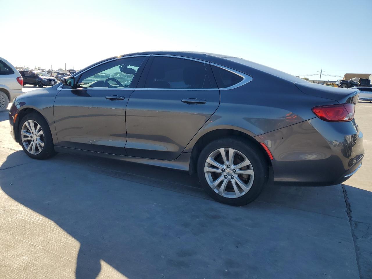 Lot #2979316633 2015 CHRYSLER 200 LIMITE