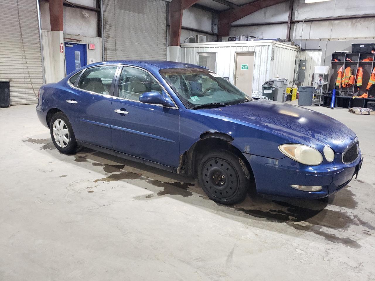 Lot #3020096596 2005 BUICK LACROSSE C