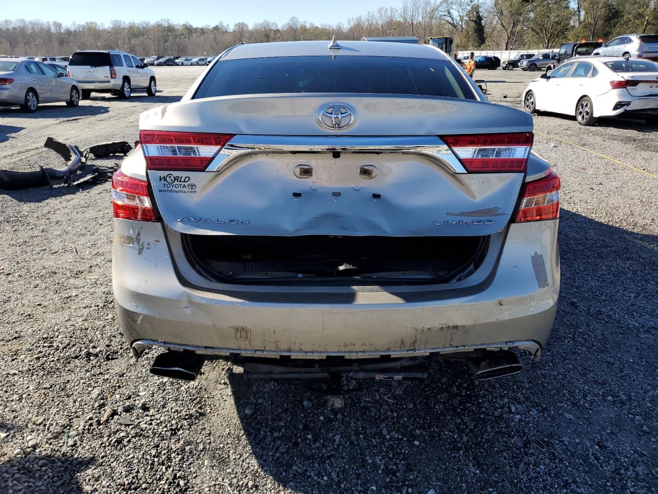 Lot #2974816060 2015 TOYOTA AVALON XLE