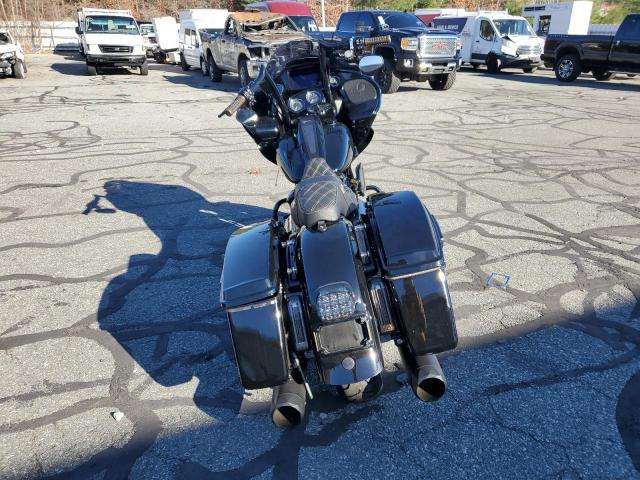 2022 HARLEY-DAVIDSON FLTRXST 1HD1ACL1XNB608075