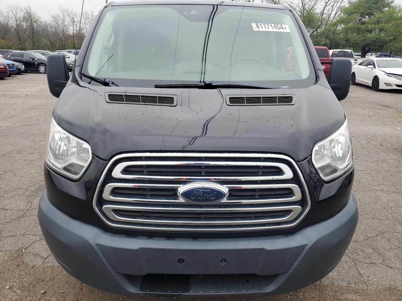 Lot #3028354785 2017 FORD TRANSIT T-