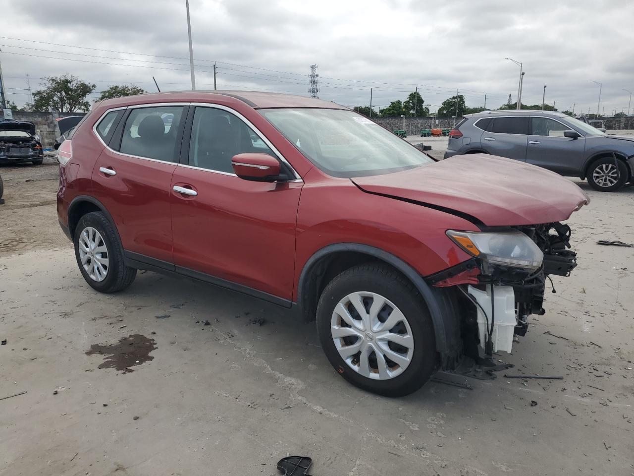 Lot #2994203343 2015 NISSAN ROGUE S