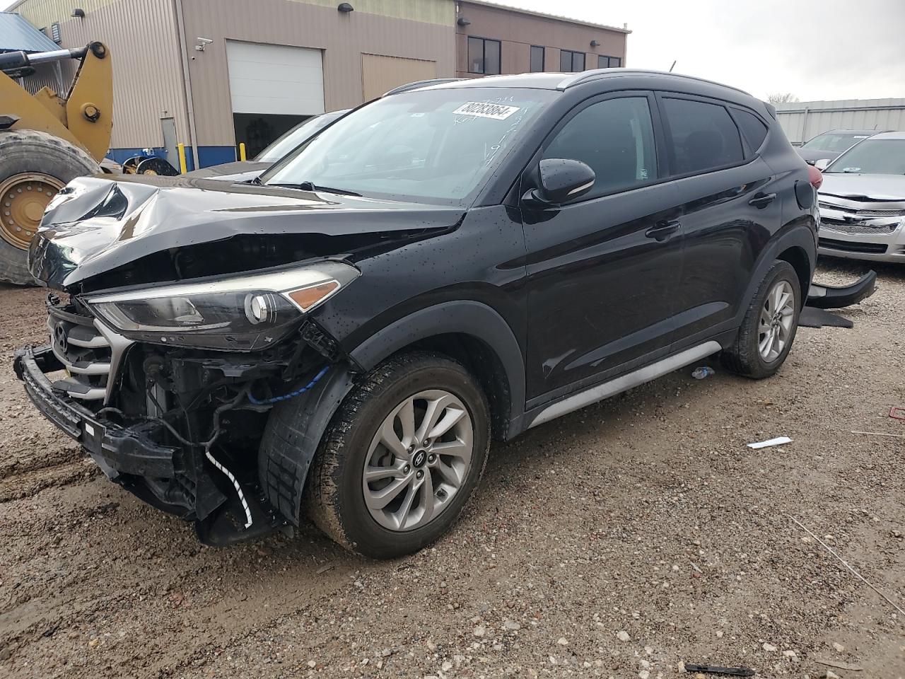  Salvage Hyundai TUCSON