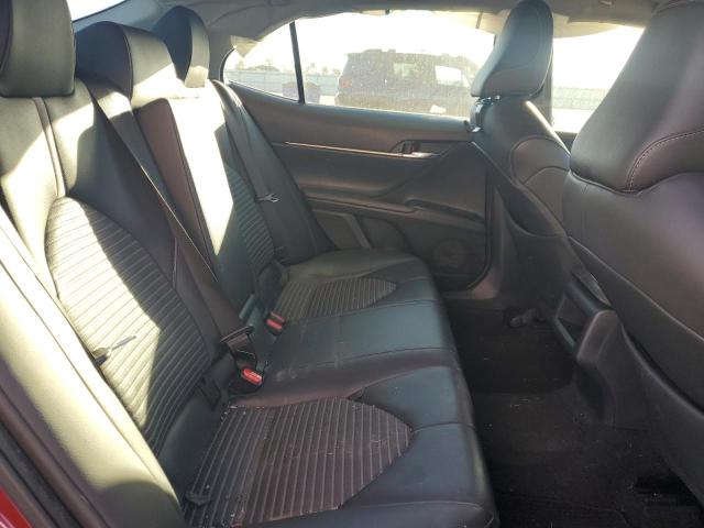 2018 TOYOTA CAMRY L - 4T1B11HK0JU538401