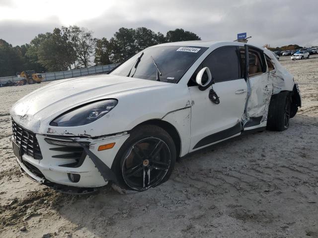 VIN WP1AA2A52HLB08409 2017 Porsche Macan no.1