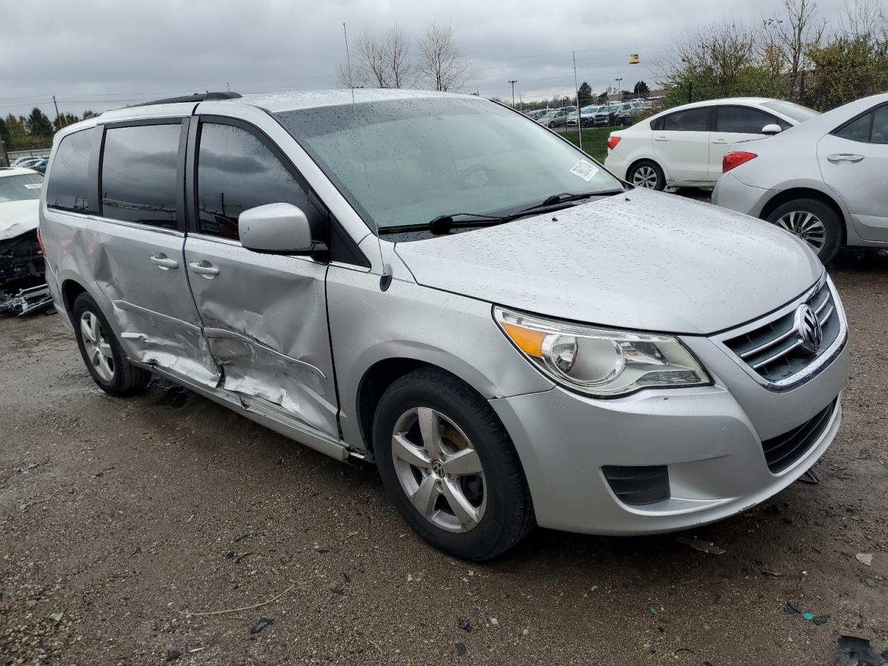 Lot #3023389282 2011 VOLKSWAGEN ROUTAN SE