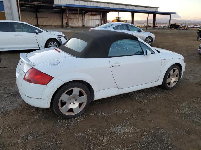 AUDI TT QUATTRO 2002 white  gas TRUUT28NX21006069 photo #4