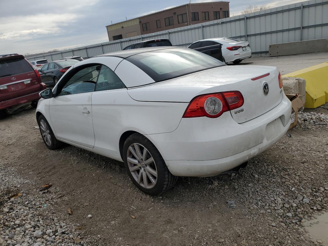 Lot #2977094049 2009 VOLKSWAGEN EOS TURBO