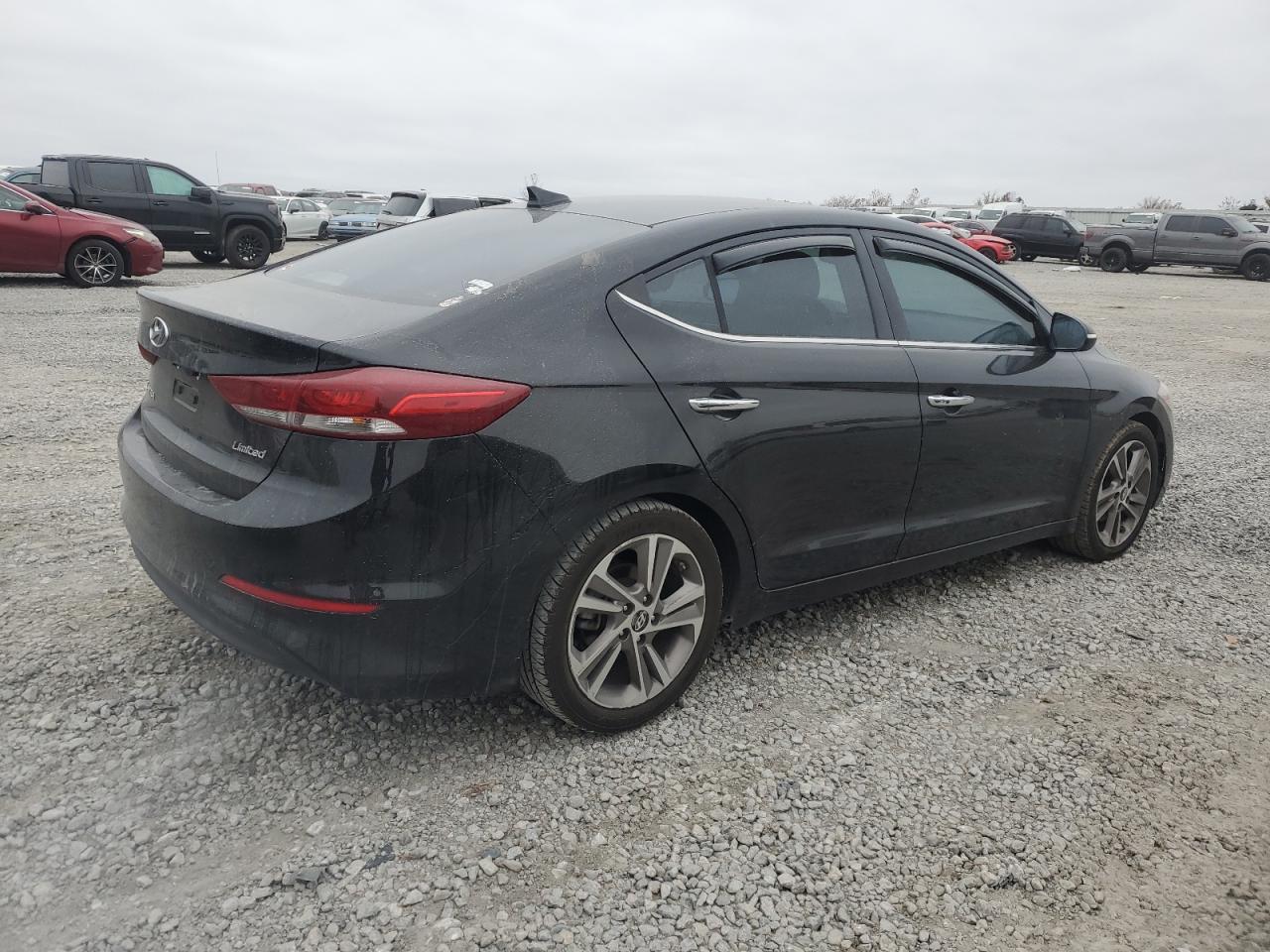 Lot #3006769201 2017 HYUNDAI ELANTRA SE