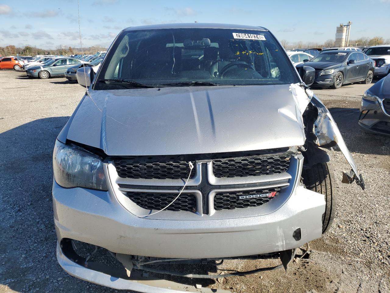 Lot #3034436715 2018 DODGE GRAND CARA