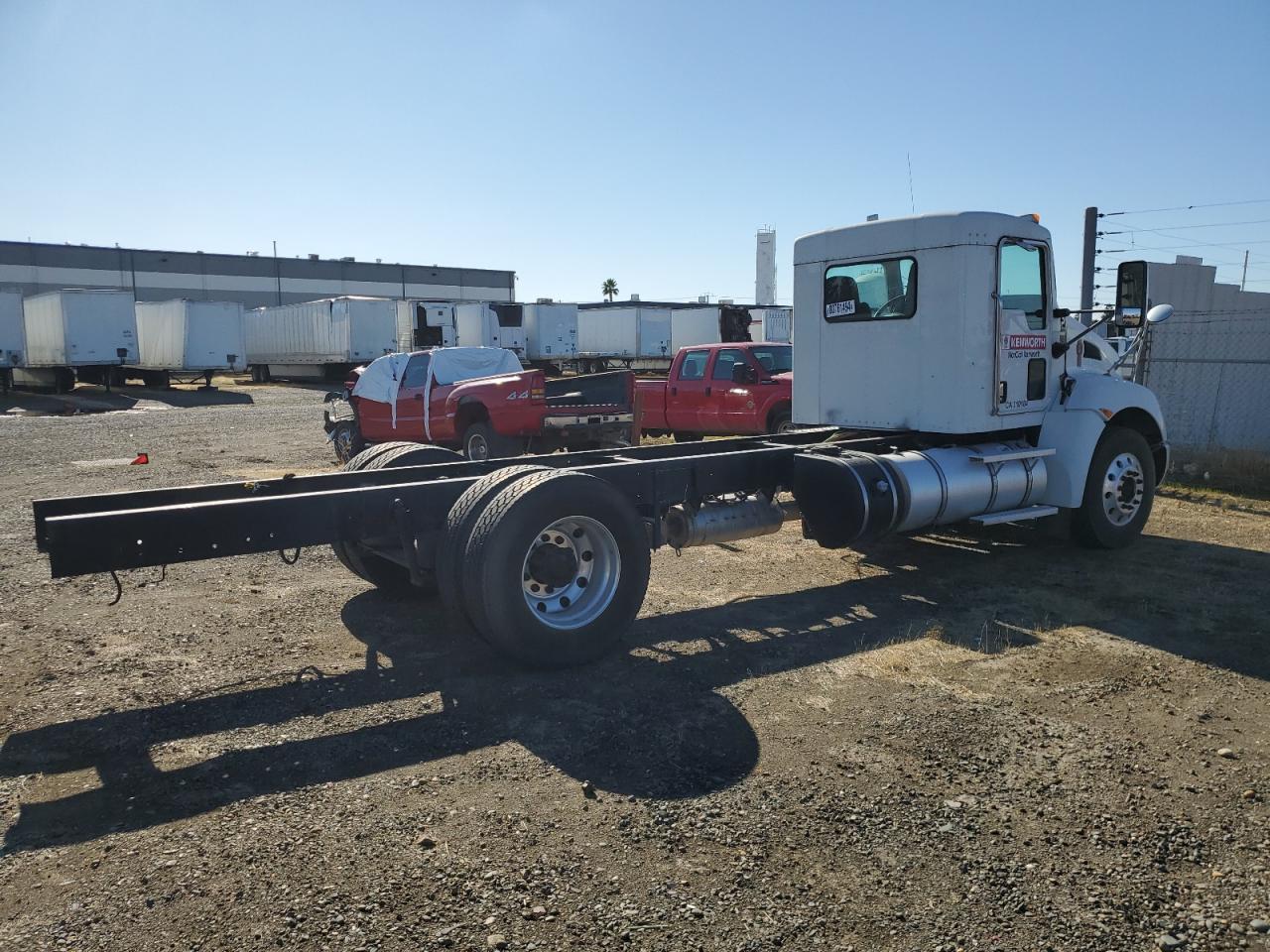 Lot #3008675134 2014 KENWORTH CONSTRUCTI