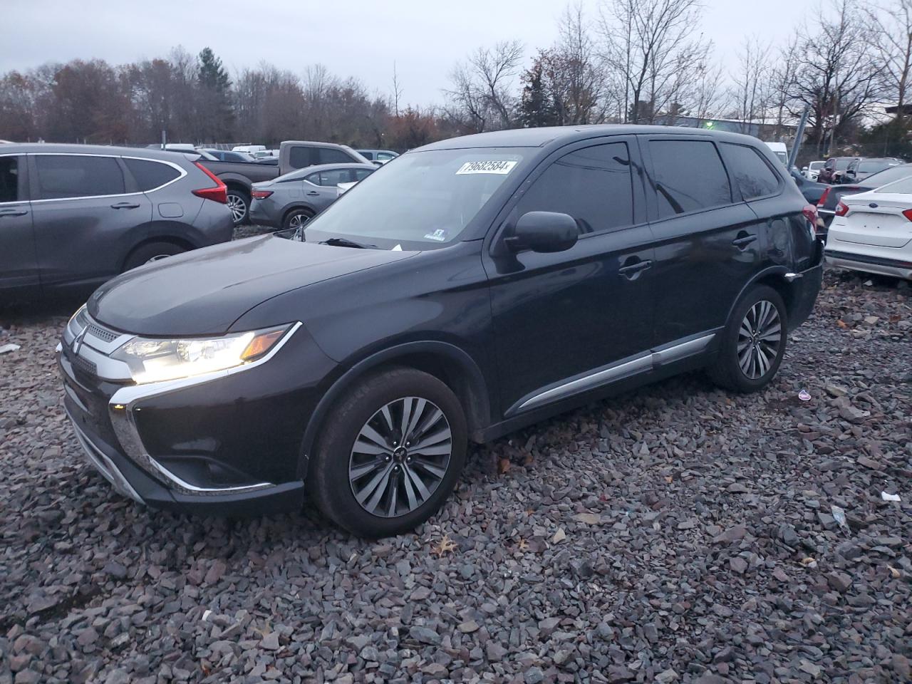 Lot #3028617991 2019 MITSUBISHI OUTLANDER