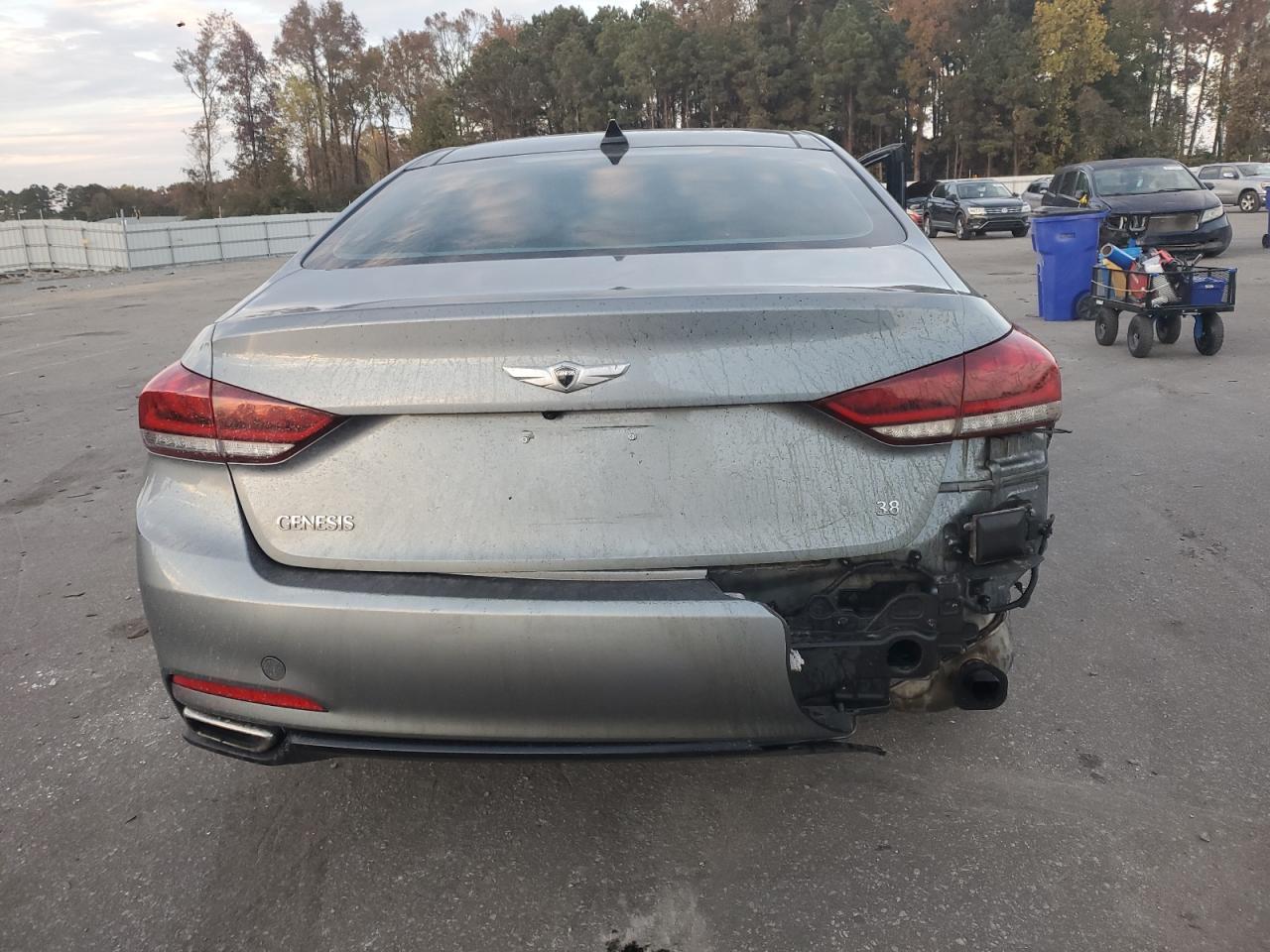 Lot #3025972975 2015 HYUNDAI GENESIS 3.