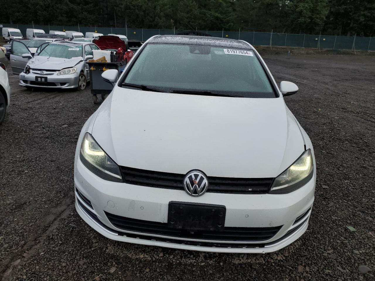 Lot #2994337047 2016 VOLKSWAGEN GOLF S/SE