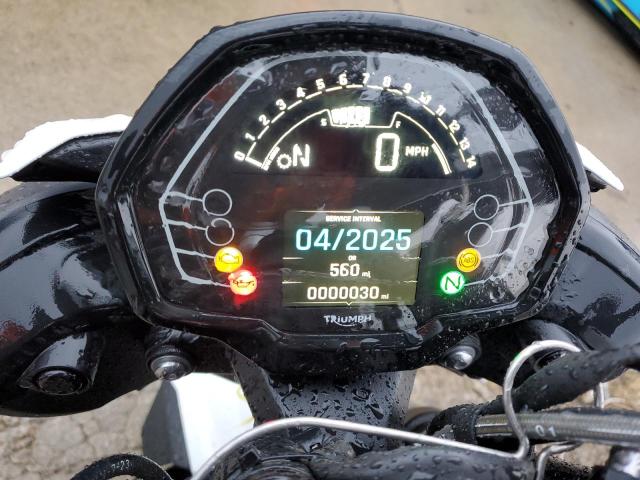 2024 TRIUMPH MOTORCYCLE STREET TRI SMTA604S8RTBS6928
