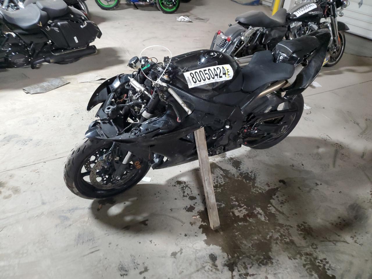 Lot #3029350732 2004 YAMAHA YZFR1