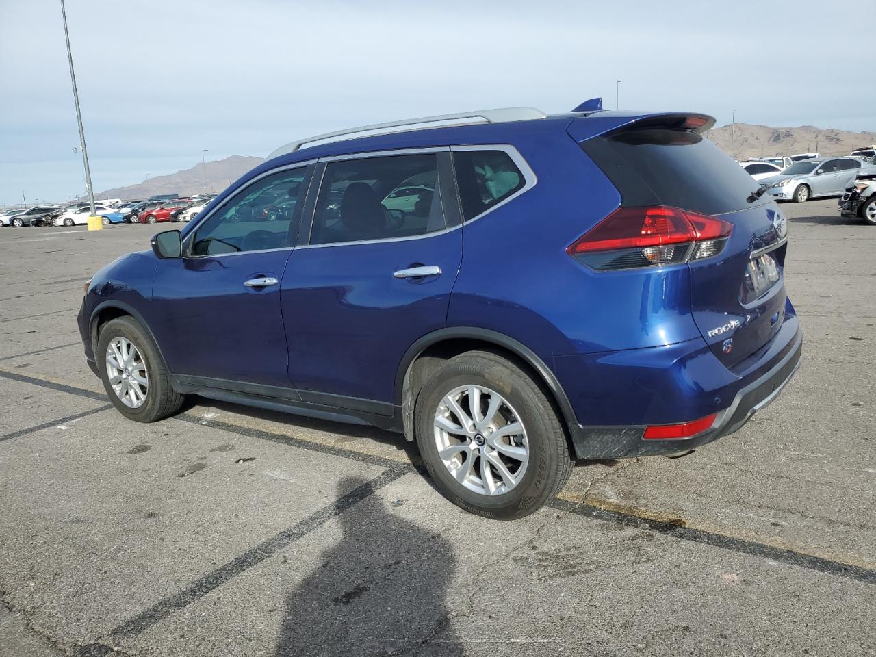 Lot #3024451545 2020 NISSAN ROGUE S