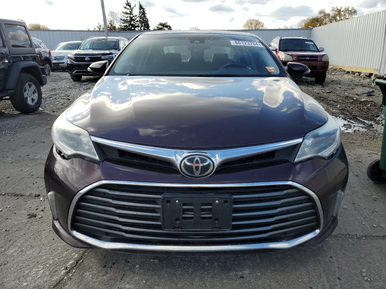 Lot #2994255958 2018 TOYOTA AVALON XLE