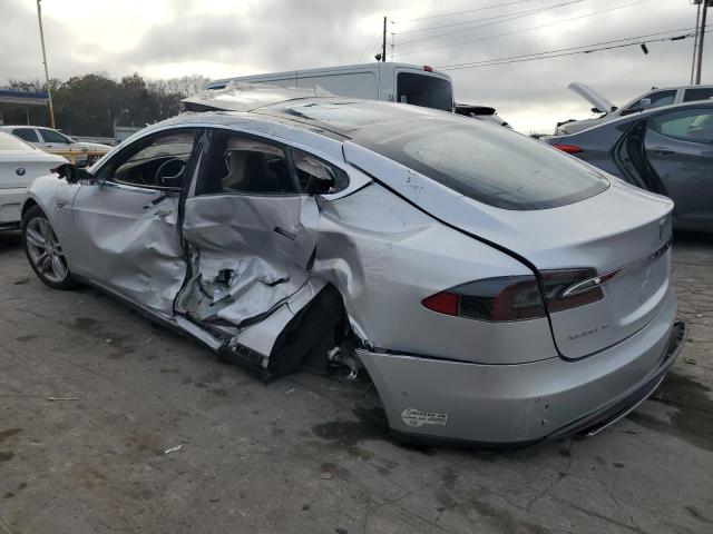 2015 TESLA MODEL S 85 5YJSA1H16FFP75910