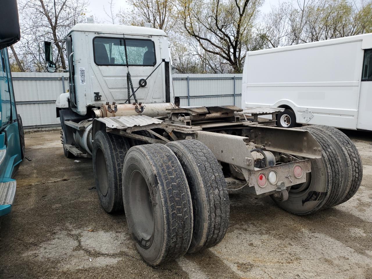 Lot #3004335774 1993 MACK 600 CH600