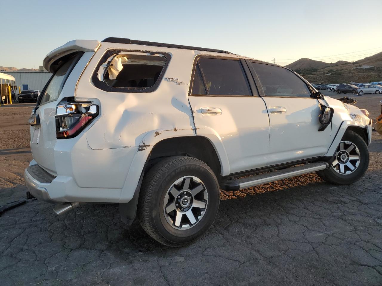 Lot #2991366909 2022 TOYOTA 4RUNNER SR