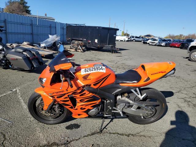 2006 HONDA CBR600 RR JH2PC37176M302013