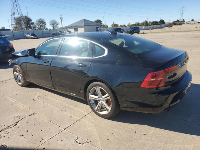 2018 VOLVO S90 T5 MOM - LVY982AK6JP030679