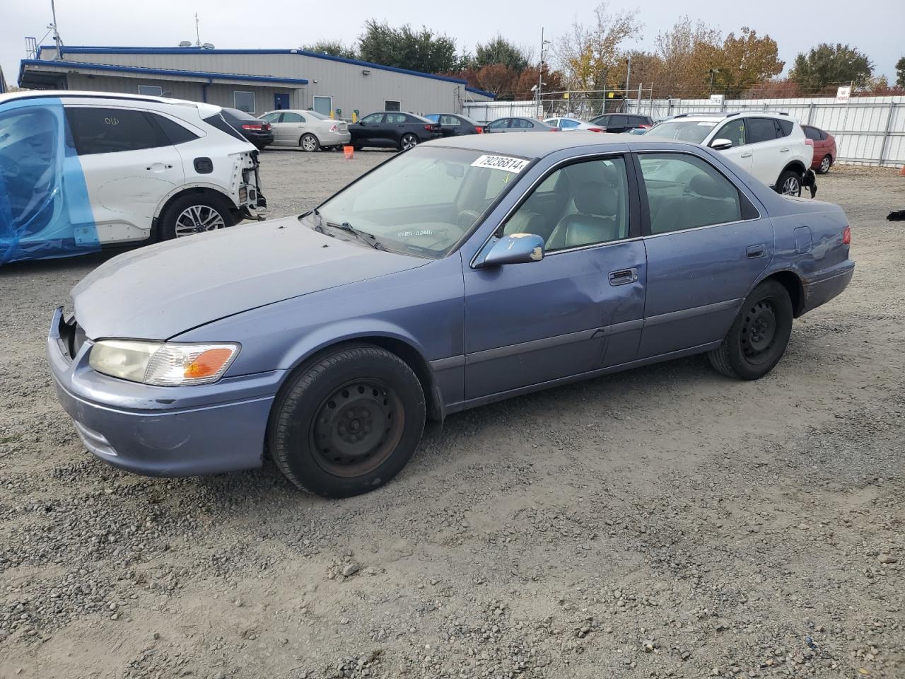 Lot #2989328584 2000 TOYOTA CAMRY LE