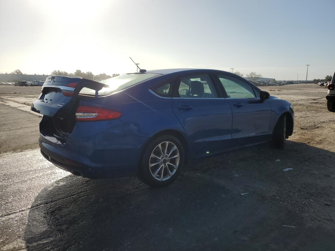 Lot #2979441642 2017 FORD FUSION SE