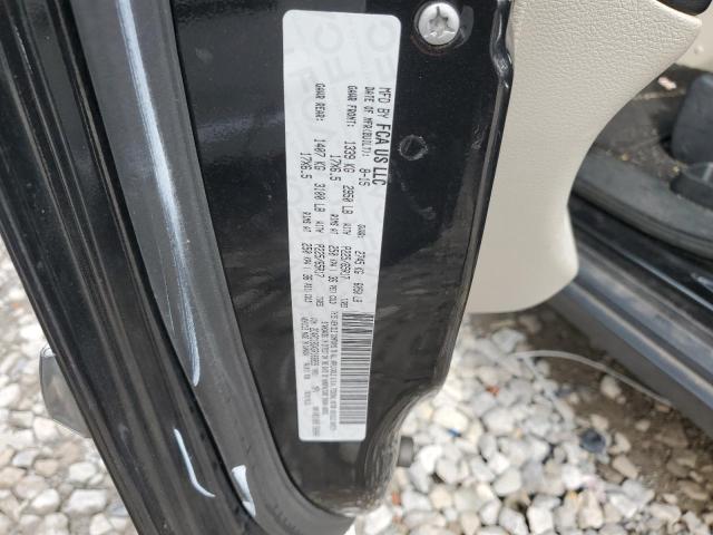 2016 CHRYSLER TOWN & COU - 2C4RC1BGXGR103859