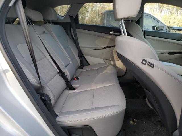 2019 HYUNDAI TUCSON SE - KM8J2CA45KU007521
